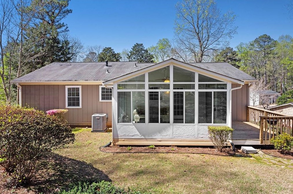 4137 Antler Trl, Smyrna GA  30082-3901 exterior