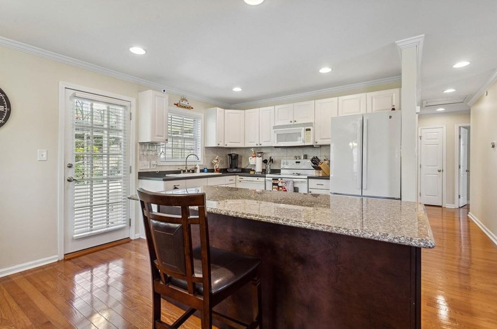 4137 Antler Trl, Smyrna GA  30082-3901 exterior