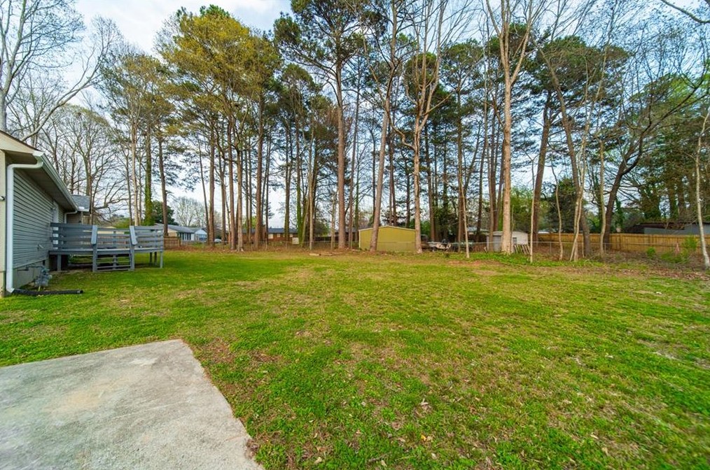121 Ison Woods Ct, Griffin GA  30224-8911 exterior