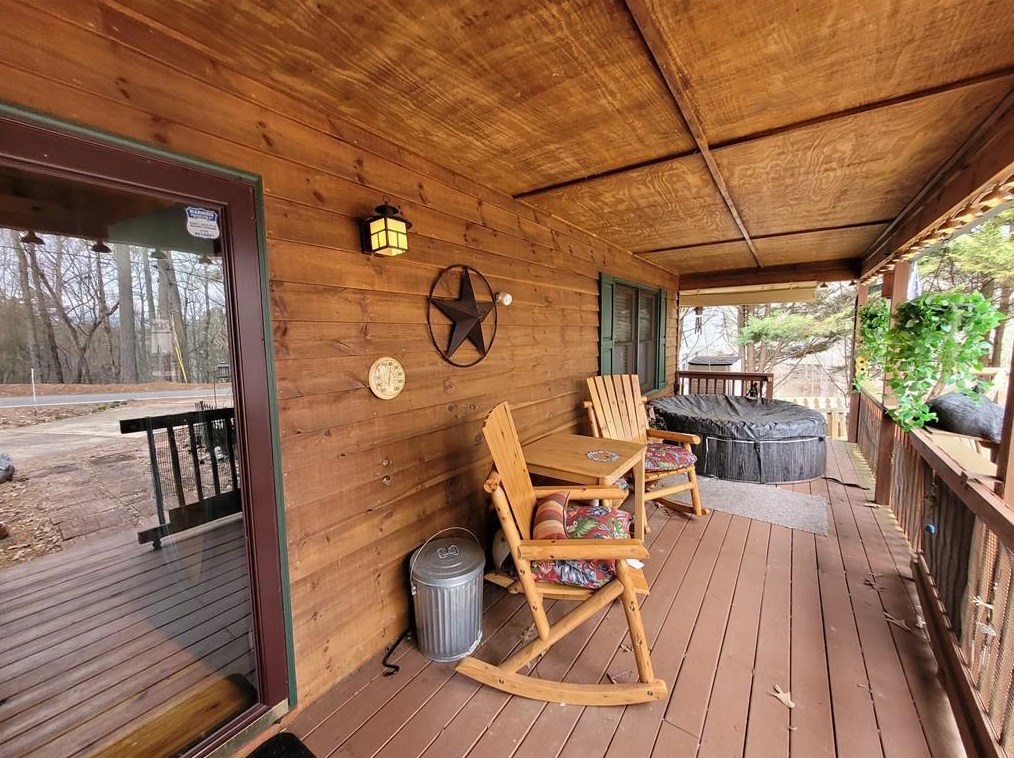 750 Lemmon Ln S, Ellijay, GA 30540
