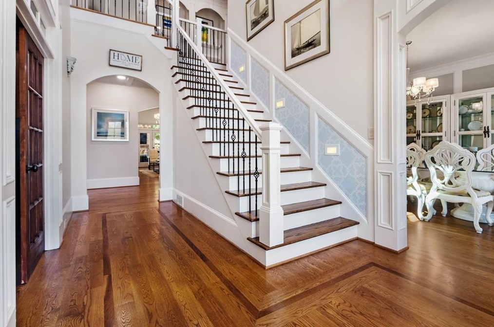 1238 Basnett Dr, Alpharetta GA  30004-0882 exterior