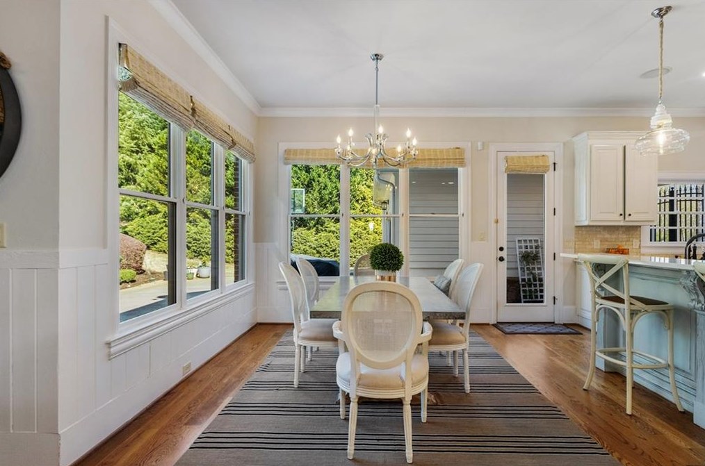 1238 Basnett Dr, Alpharetta GA  30004-0882 exterior