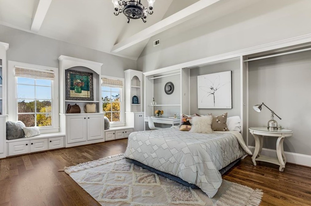 1238 Basnett Dr, Alpharetta GA  30004-0882 exterior