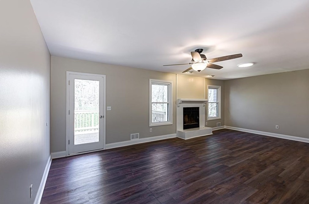 6080 Stone Wood Dr Nw, Kennesaw, GA 30152