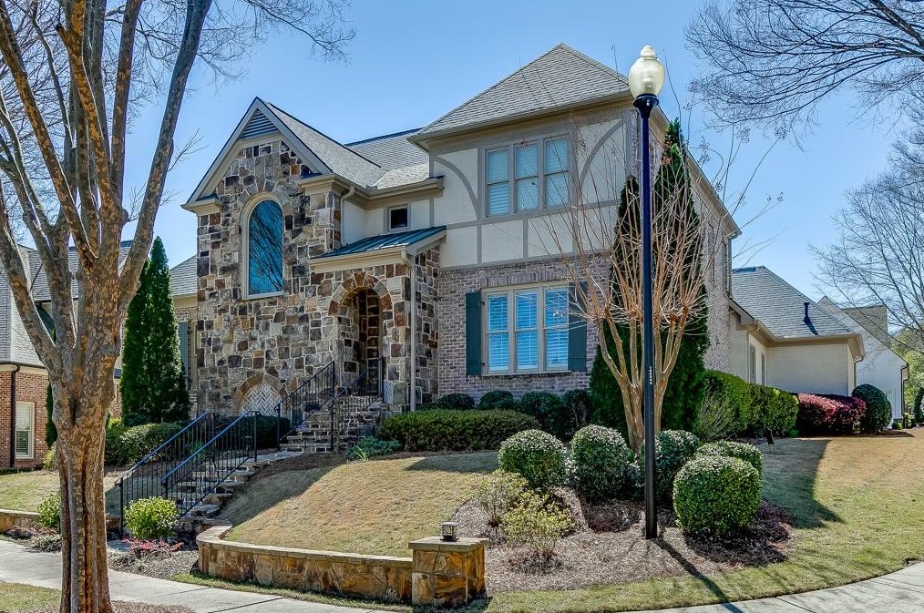 5967 Allee Way, Braselton, GA 30517