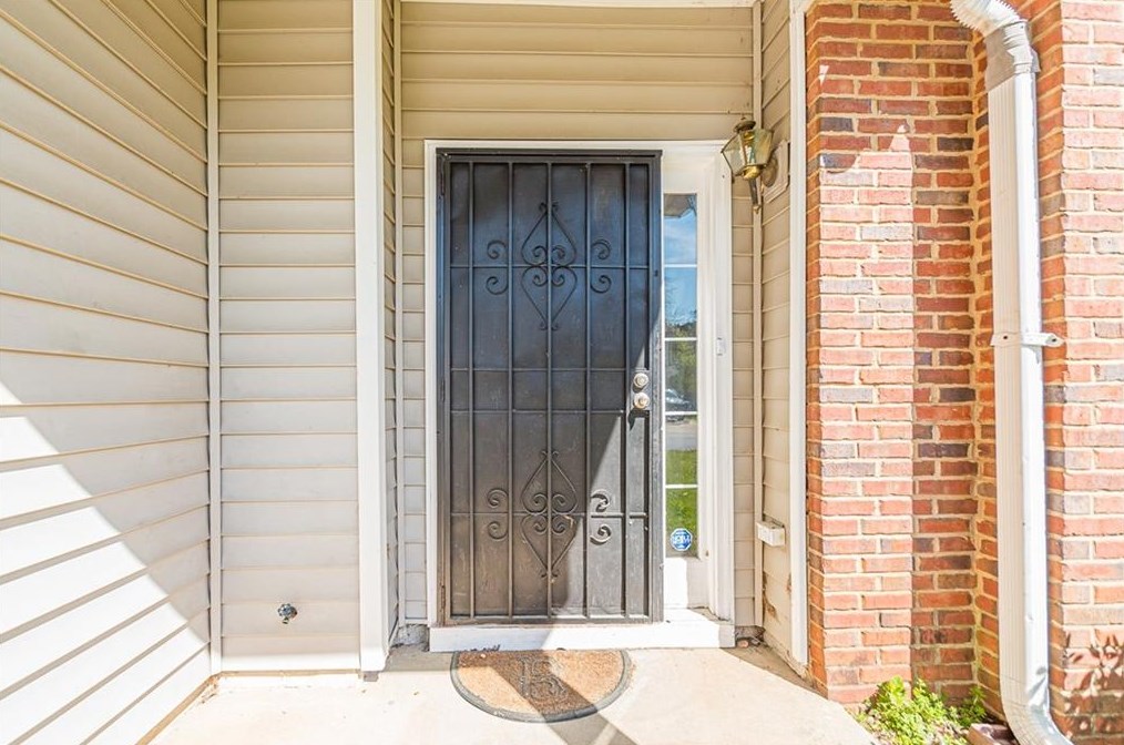 3728 Riverside Pkwy, Decatur GA  30034-4719 exterior