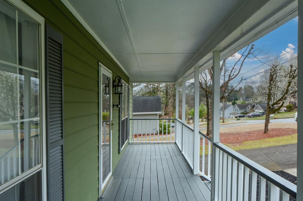 5705 Princeton Oaks Dr, Buford, GA 30518