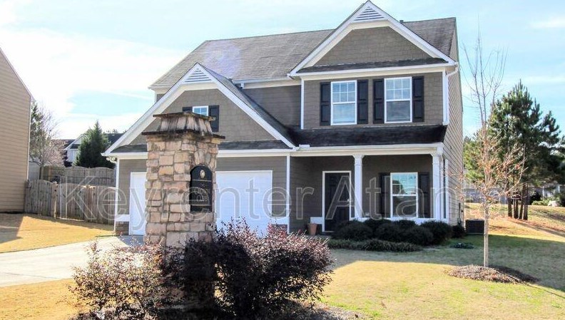12 Crown Dr, Dallas, GA 30132