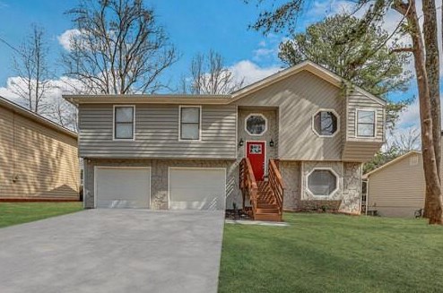 5446 Brandon Ct, Stone Mountain, GA 30088