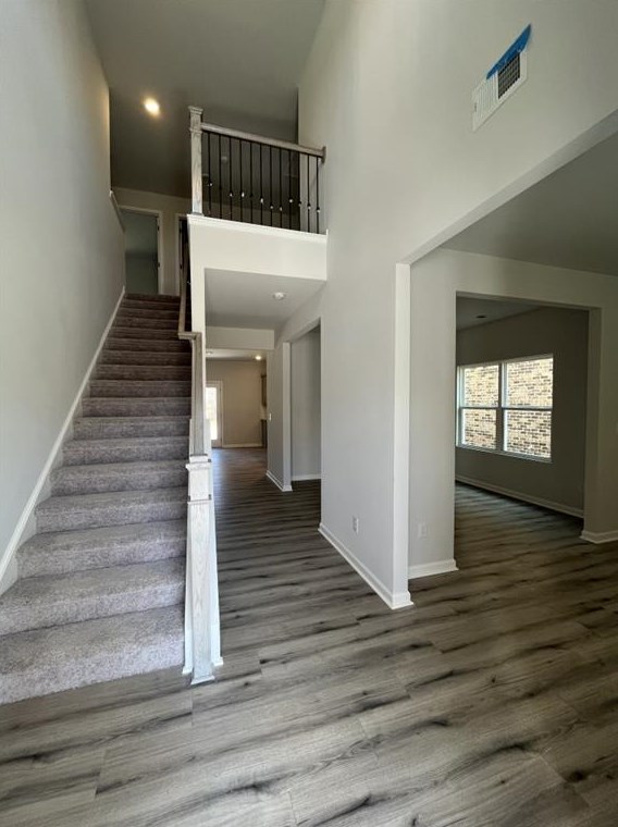 805 Clark Lake Estates Dr, Grayson, GA 30017-0012