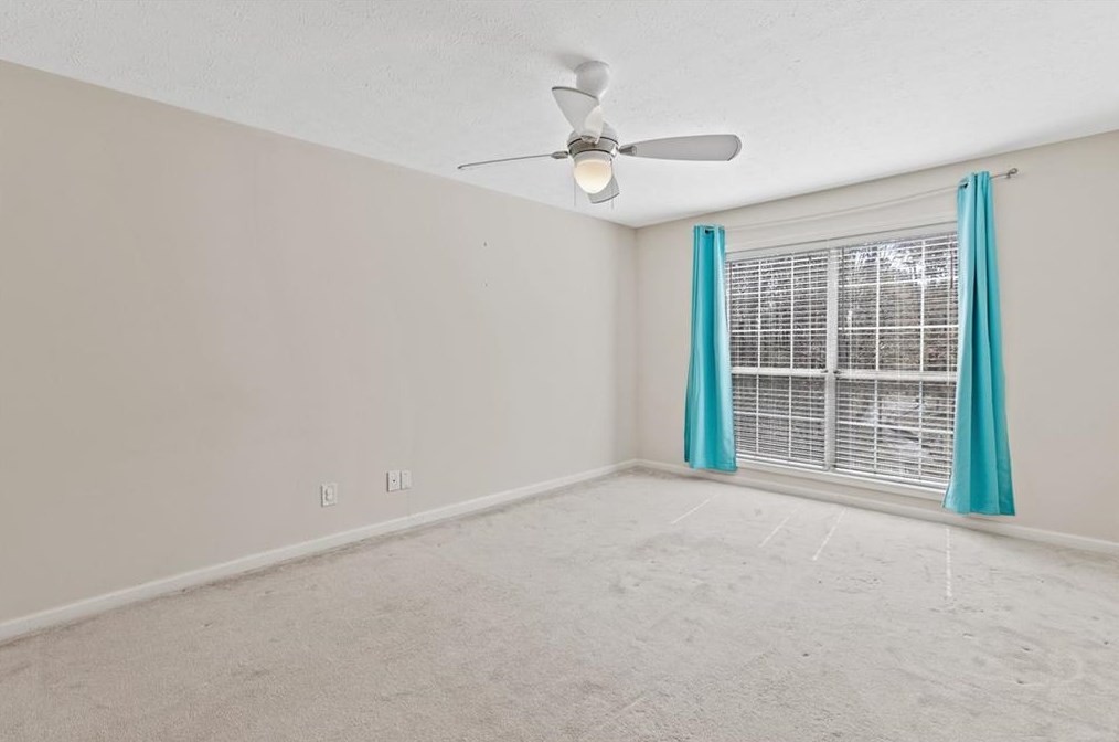1305 Weatherstone Way, Atlanta GA  30324-4641 exterior
