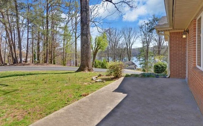 2760 Wayman Dr, Gainesville, GA 30506