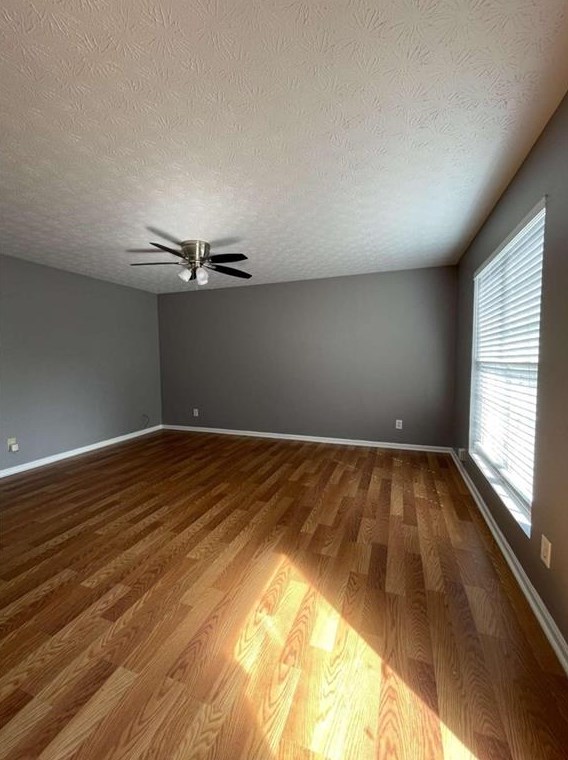 5843 Strathmoor Manor Cir, Lithonia, GA 30058