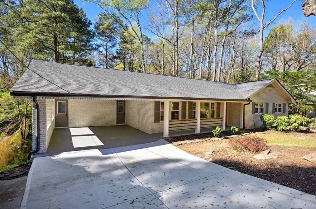 2432 Nancy Ln, Atlanta GA  30345-1923 exterior