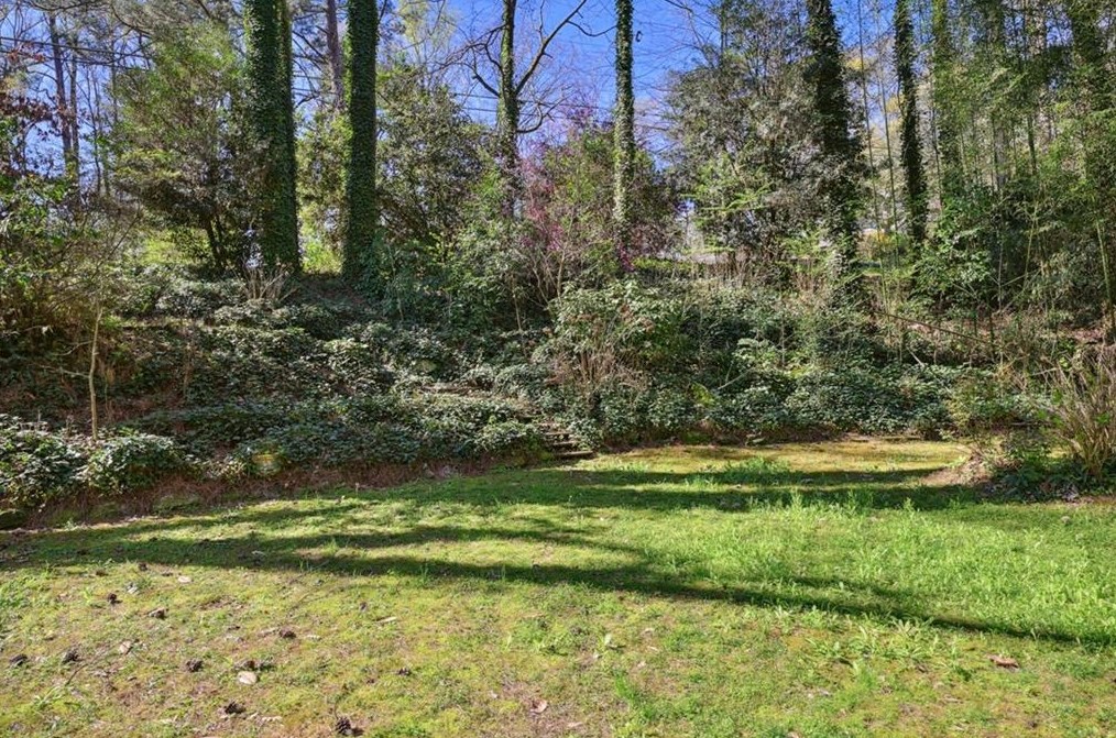 2432 Nancy Ln, Atlanta GA  30345-1923 exterior