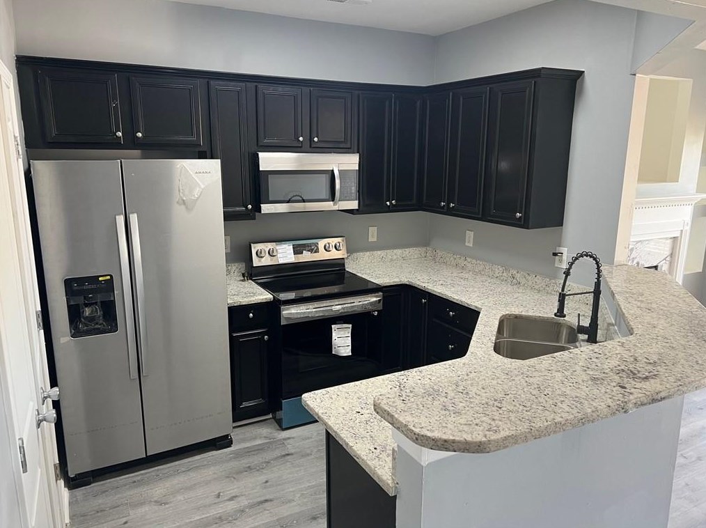 4578 Parkview Sq, Atlanta GA  30349-9408 exterior