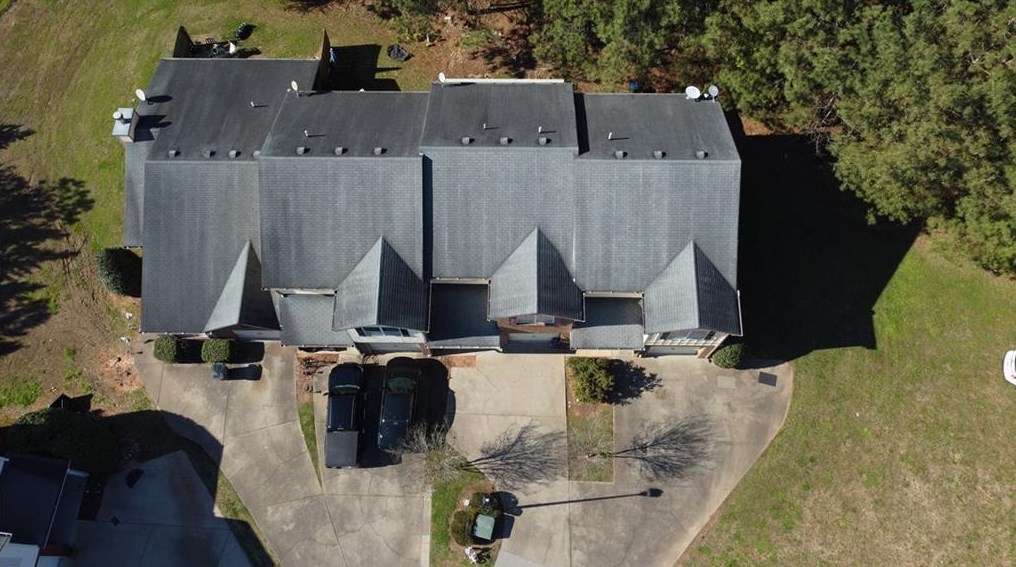 139 Avalon Dr, Calhoun GA  30701-9434 exterior