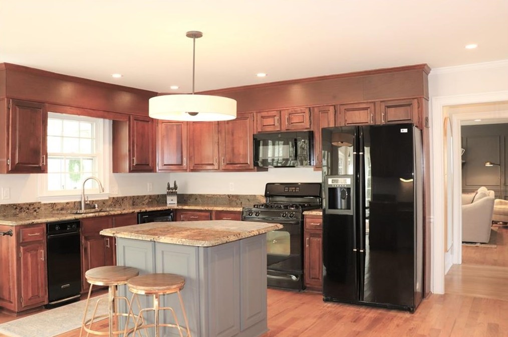 120 Barrow Downs, Alpharetta GA  30004-4013 exterior