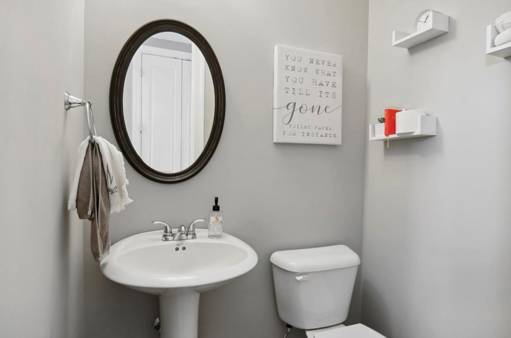 2007 Preston Park Pl, Decatur GA  30032-5280 exterior