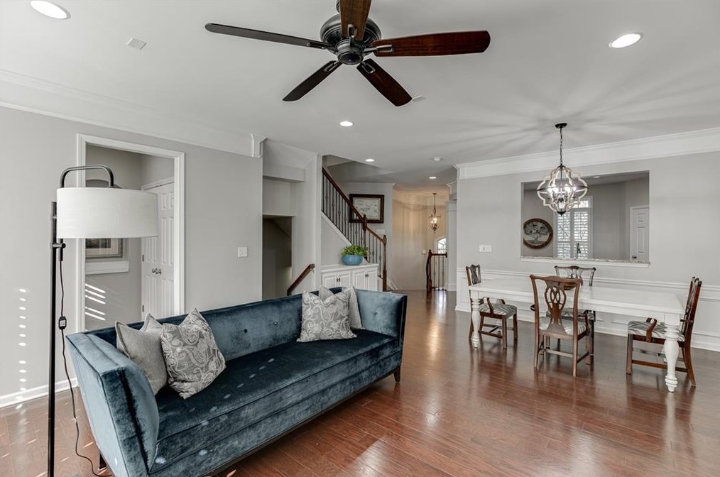 7 High Gate Trl, Decatur GA  30030-1334 exterior