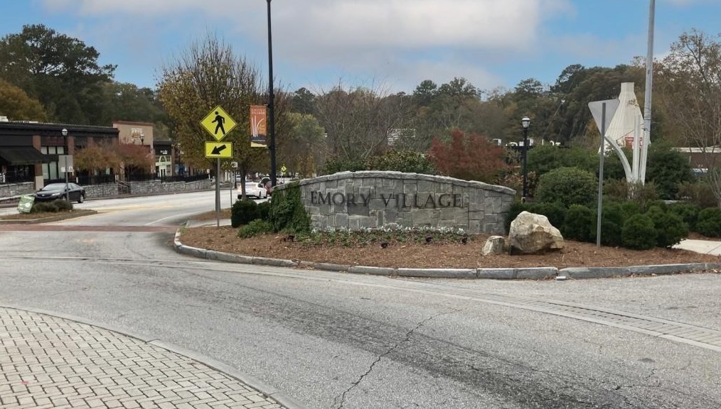 7 High Gate Trl, Decatur GA  30030-1334 exterior