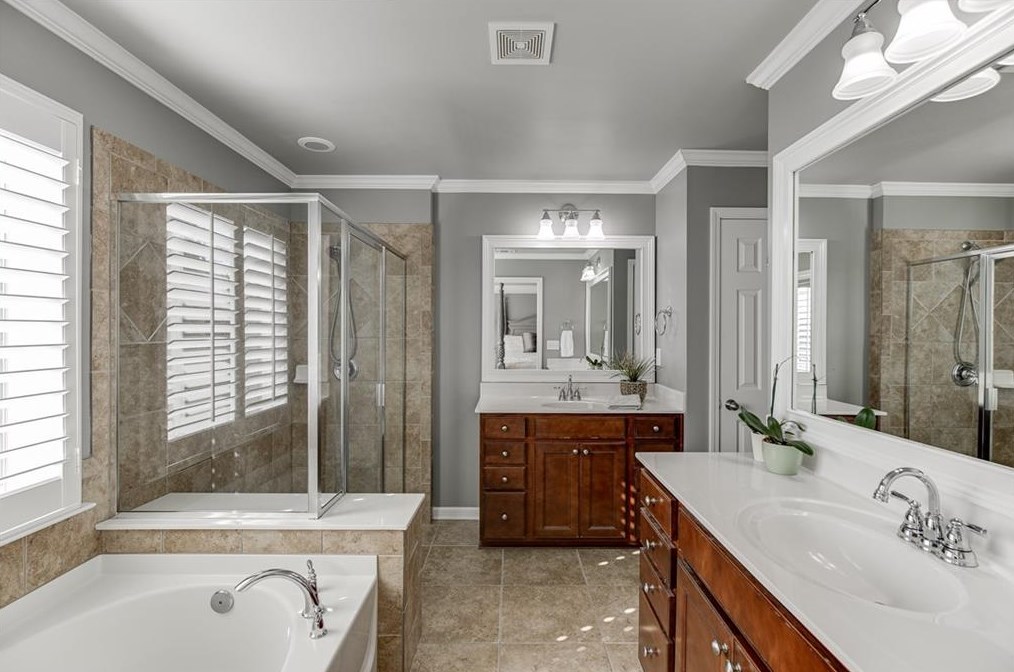 7 High Gate Trl, Decatur GA  30030-1334 exterior