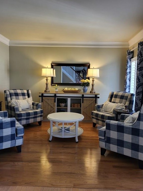 706 Parkside Dr, Holly Springs, GA 30188