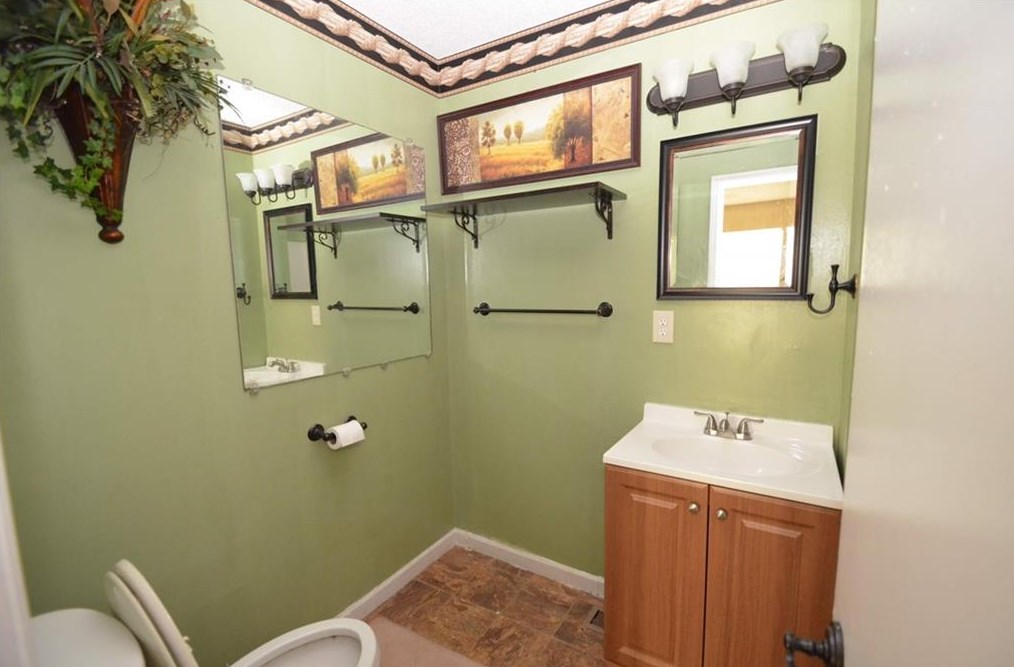 5003 Pat Mell Pl, Smyrna GA  30080-1172 exterior