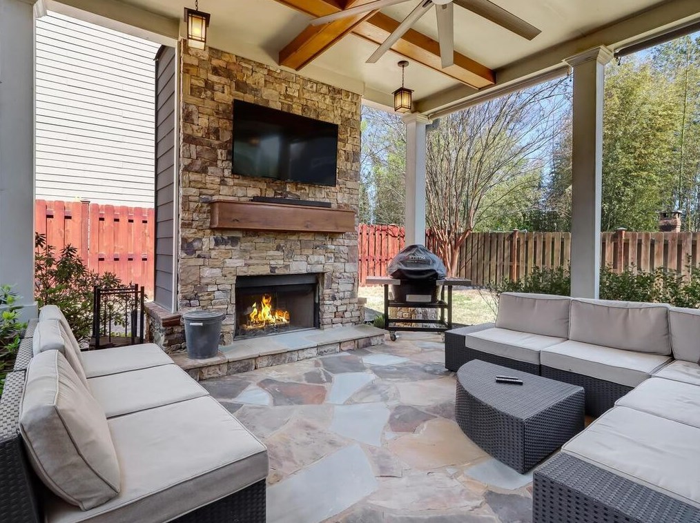 5022 Groover Dr, Smyrna, GA 30080-7222