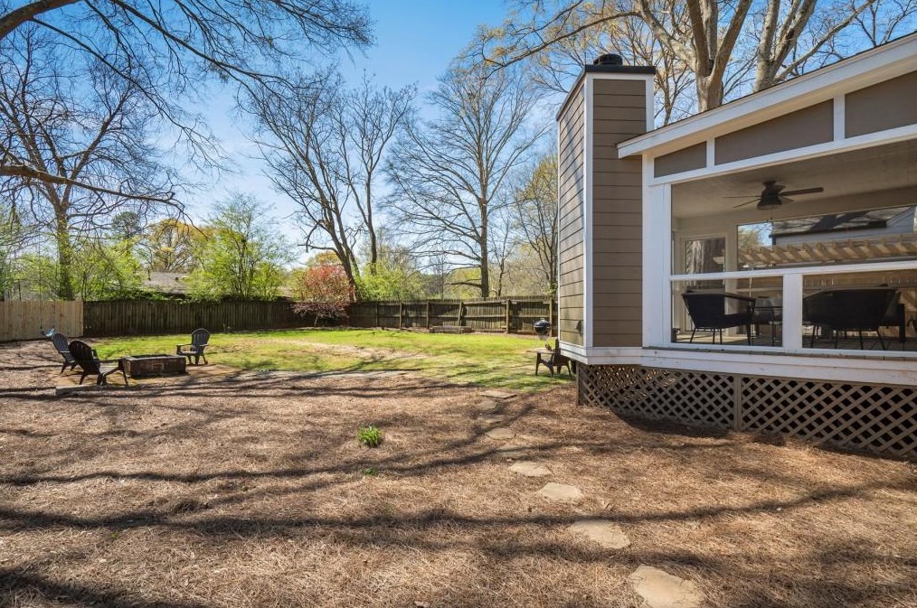 1669 Newton Ave, Atlanta GA  30316-2115 exterior