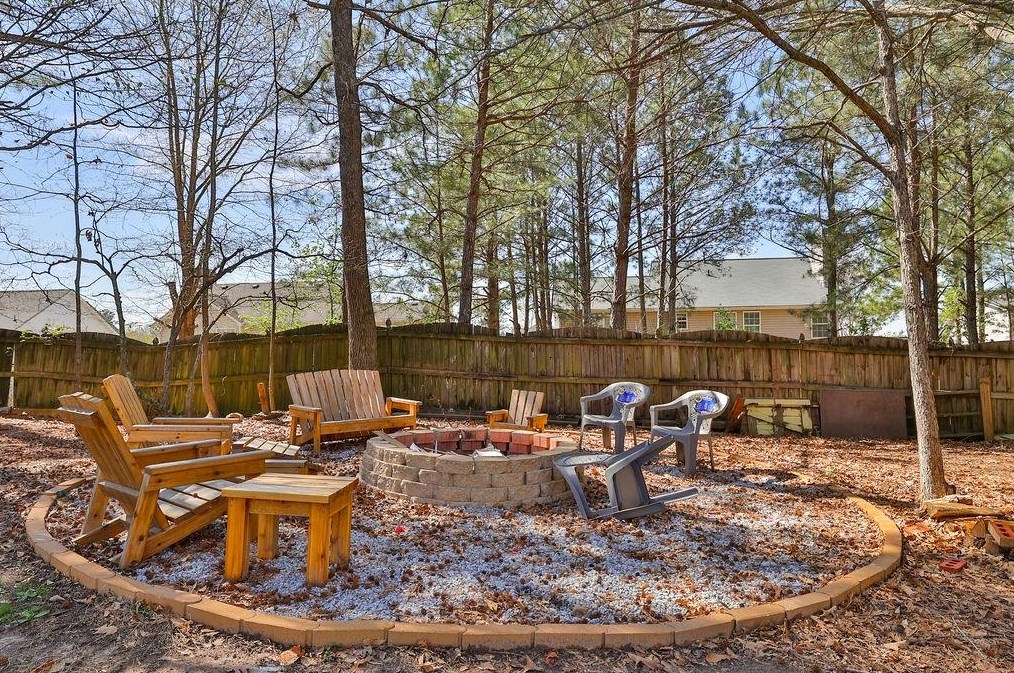 1336 Bramlett Forest Ct, Lawrenceville GA  30045-2687 exterior