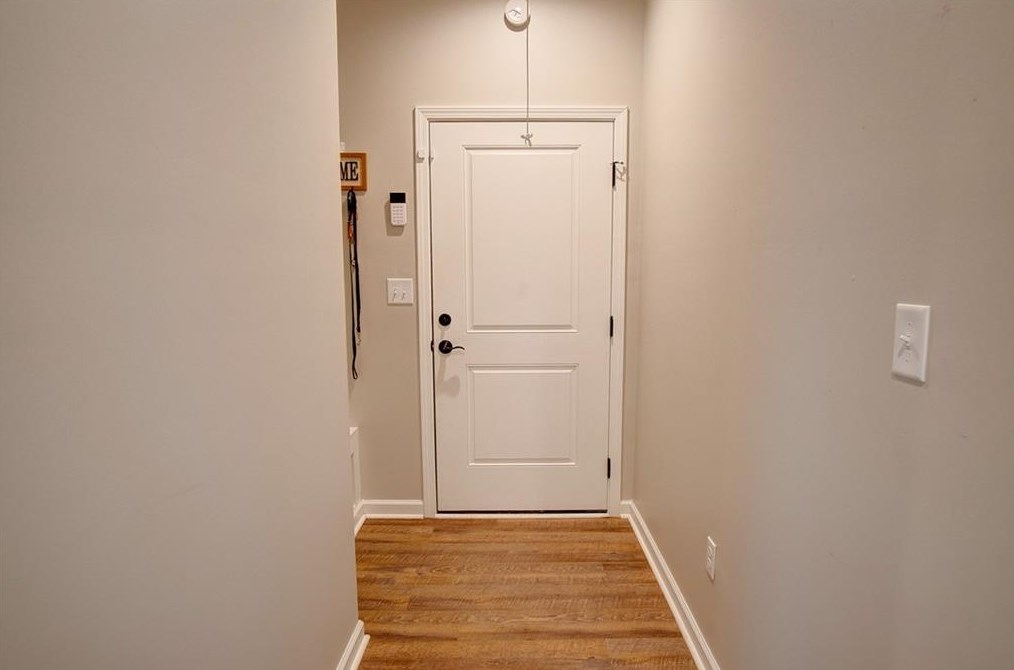 372 Peachtree Ln, Calhoun GA  30701-4388 exterior