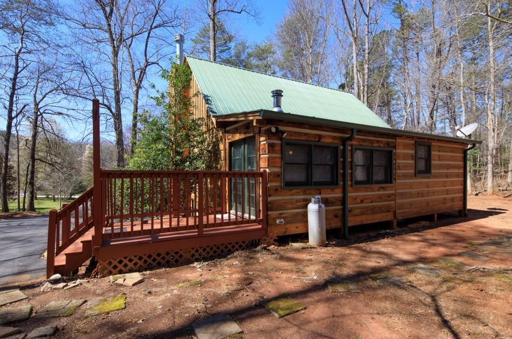 155 Tate Creek Trail, Dahlonega, GA 30533