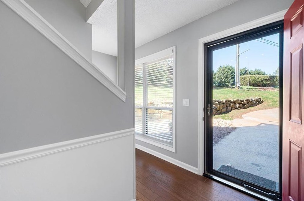 1000 Creatwood Cir, Smyrna GA  30080-8211 exterior
