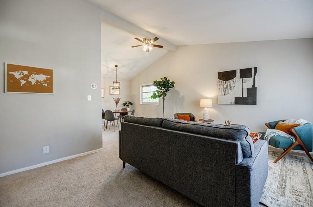 3017 Flamingo Dr, Decatur GA  30033-3936 exterior