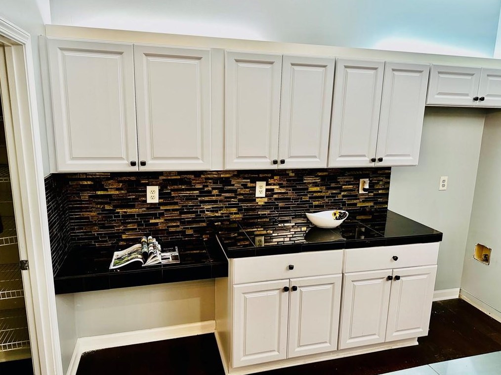 785 Prestonwood Dr, Lawrenceville GA  30043-4284 exterior