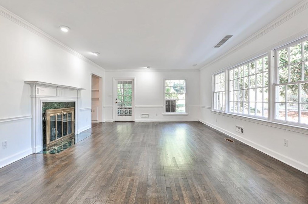 1659 Nottingham Way, Atlanta GA  30309-2662 exterior