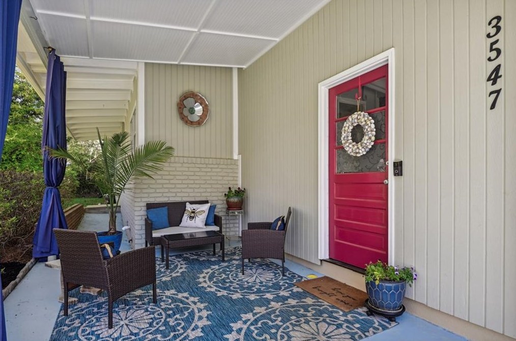 3547 Sexton Woods Dr, Atlanta, GA 30341-2063