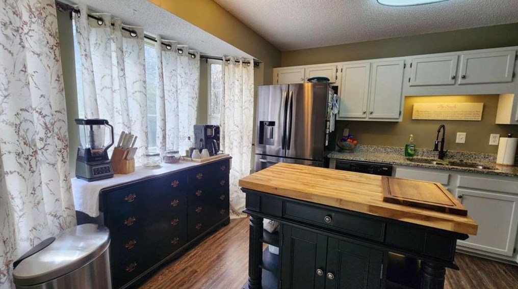 62 Ashwood Dr, Dallas GA  30157-9284 exterior