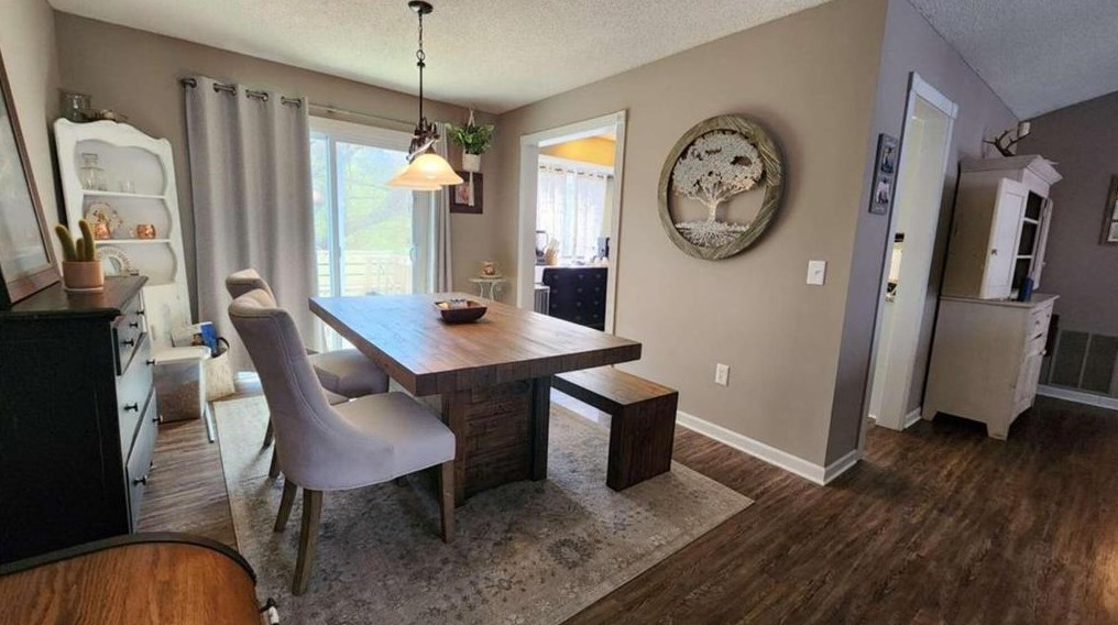 62 Ashwood Dr, Dallas GA  30157-9284 exterior