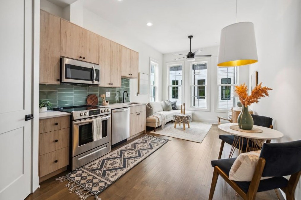 761 Fraser St Se #1, Atlanta, GA 30315