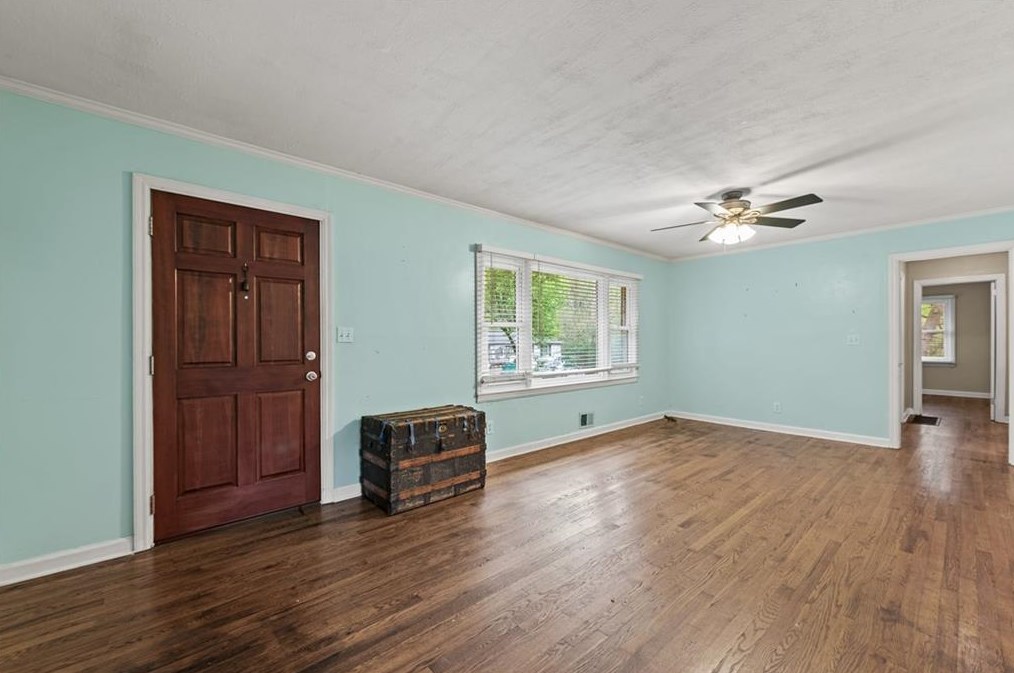 3564 Hickory Cir, Smyrna GA  30080-5614 exterior