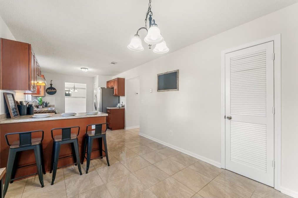 2320 Highbank Ct, Decatur GA  30035-2546 exterior