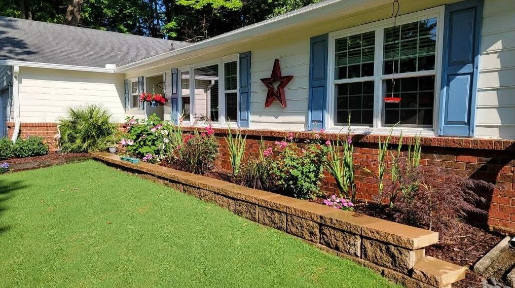 7 Creekpark Ct, Roswell, GA 30076