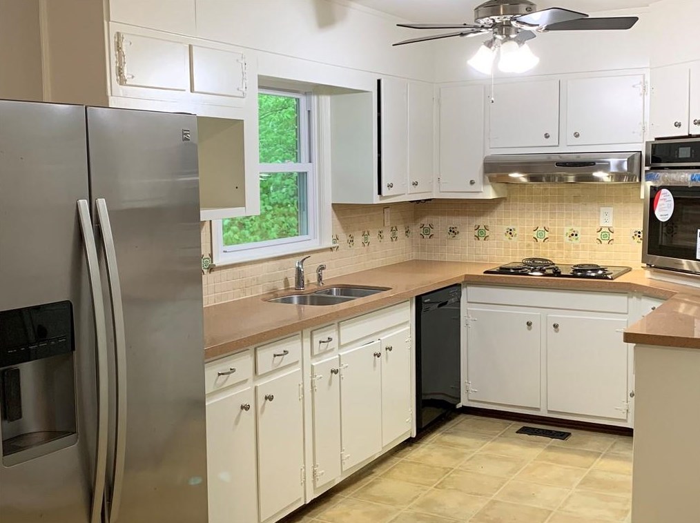 3457 Alcan Way, Tucker GA  30084-8202 exterior