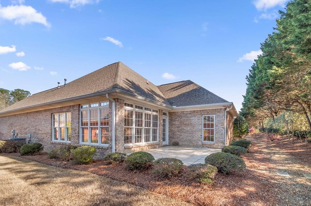 110 Bristol Pl, Calhoun, GA 30701-7013