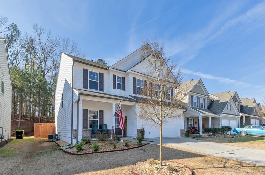 180 Laurelcrest Ln, Dallas, GA 30132