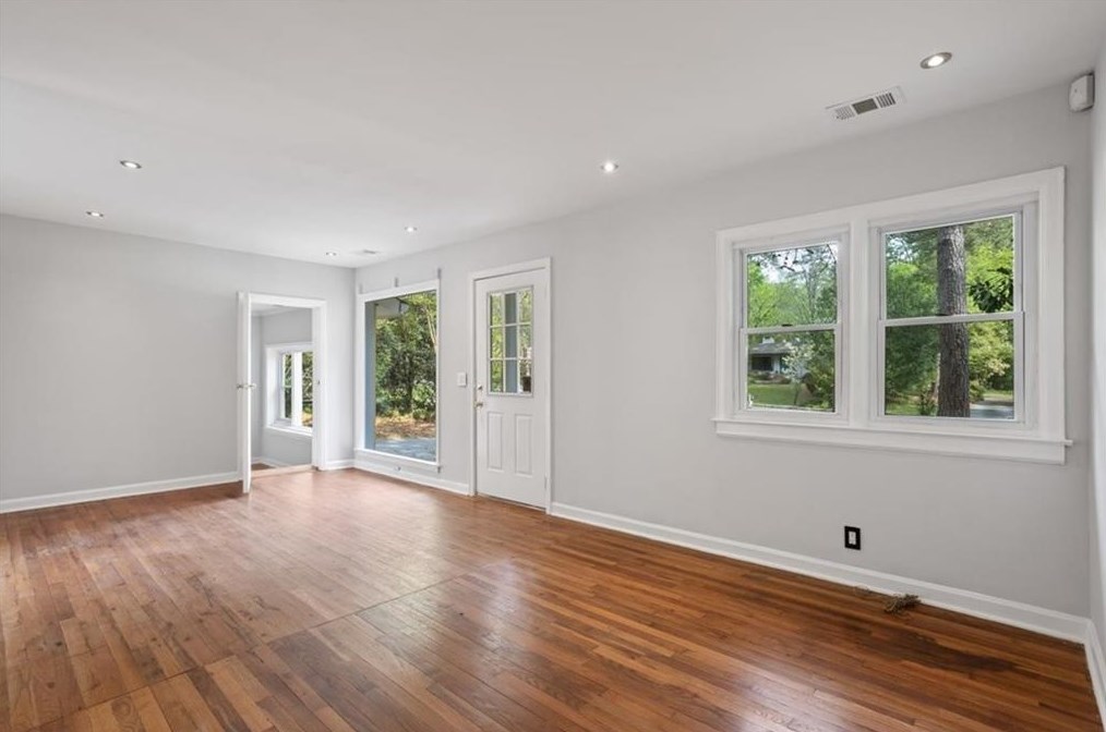 1333 Victor Rd, Atlanta GA  30324-2713 exterior