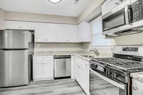 2100 Barbara Ln, Decatur GA  30032-5919 exterior