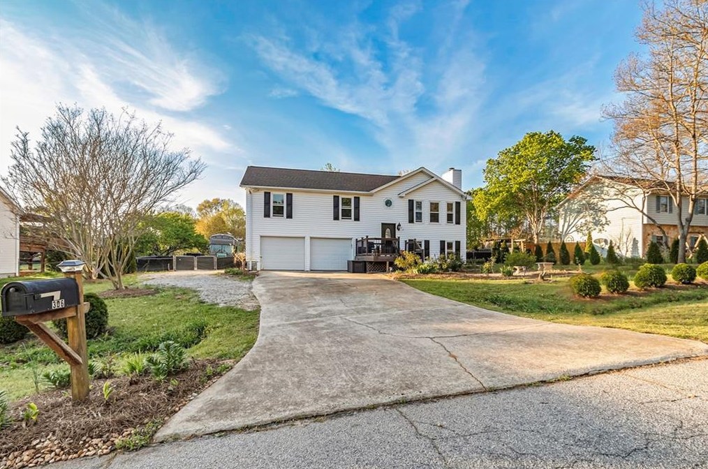 306 Jonaquil Ave, Auburn, GA 30011